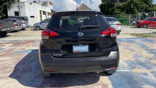 Imagen 5 de 15 de Nissan Kicks Advance 2017
