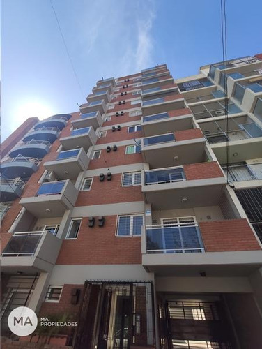 Venta Depto 2 Dormitorios, Centro. Richieri 600