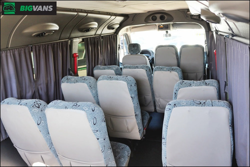 Master 2015 L3h2 Executiva Vip 16 Passagerios Prata (4205)