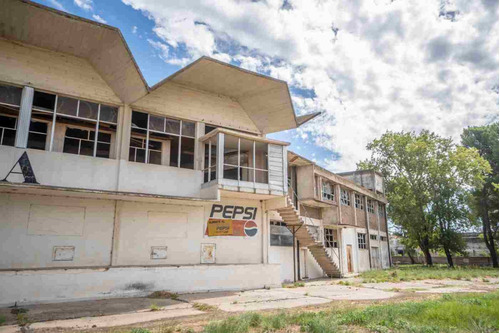 Imagen 14 de 21 de Fábrica En Venta! Excelente Lote Y Ubicación.