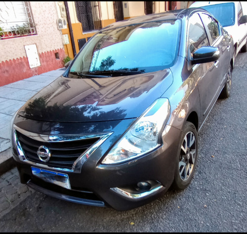 Nissan Versa 1.6 Exclusive At