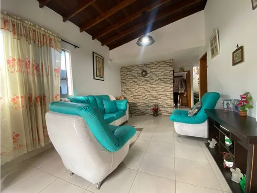 Apartamento Duplex Piso 3 Y 4 En Calatrava - Itagui
