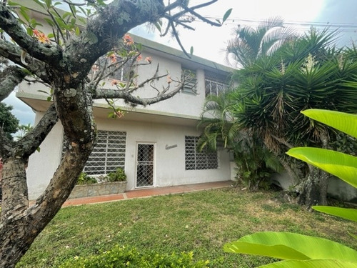 Imagen 2 de 14 de Venta 2 Terrenos1.259 M2 Los Palos Grandes 5111