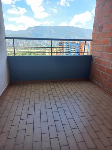Vendo Lindo Apartamento Dúplex En La Loma De Los Bernal