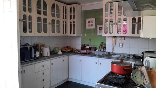 Casa En Venta, 4 Dormitorios Precio Rebajado