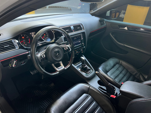 Volkswagen Vento 2.0 Gli