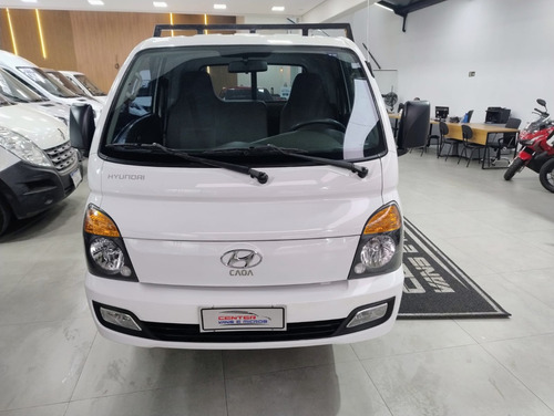 Hyundai HR 2.5 LONGO SEM CAÇAMBA 4X2 16V 130CV TURBO INTERCOOLER DIESEL 2P MANUAL