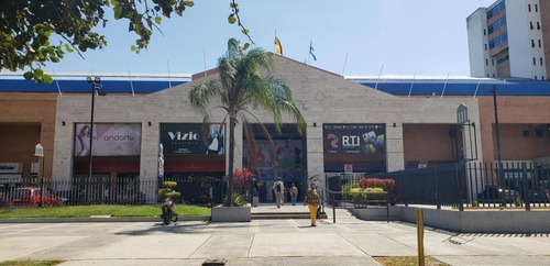 Imagen 1 de 6 de Local Comercial En Alquiler Cc El Cristal Naguanagua Valencia (ng)