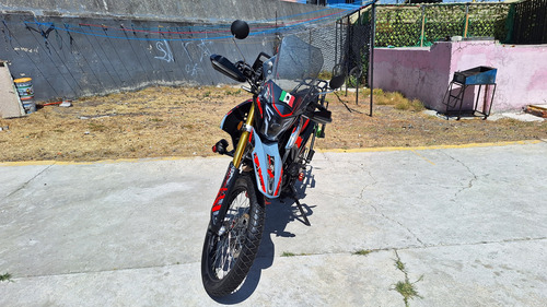 Crossmax 300 Rally Con Parrilla 60kg, Porta Alforjas, 300 Re