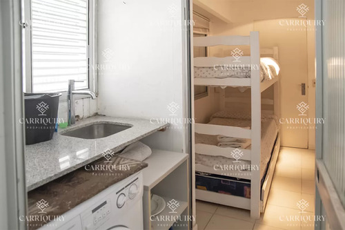 Gran Oportunidad De Venta, En La Zona Del Puerto De Punta Del Este.