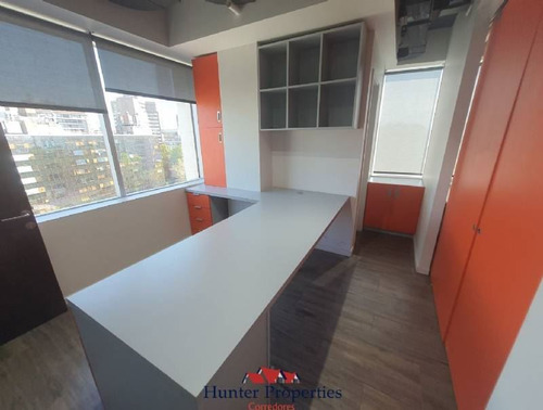 Oficina En Venta En Providencia A Pasos Del Mall Panorámico