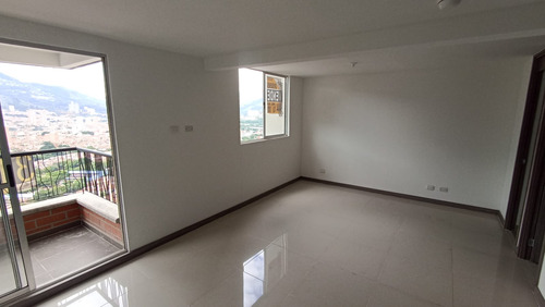 Se Vende  Apartaestudio En Búcaros Santa Ana, Bello