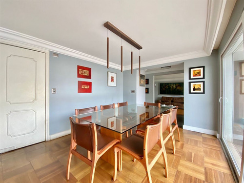 Remodelada: Club Manquehue /luis Carrera / Luis Pasteur