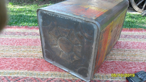 Antigua Lata Aceite Shell Motor Oil 20 Litros Ostra En Tapa (Usado)