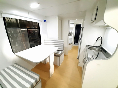 Casa Rodante Doble Eje Homologada Con Vestidor Y Box Ducha!