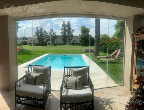 Imagen 19 de 30 de Venta - Casa En Saint Thomas Este