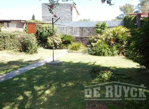 Casa En Venta En Quilmes Oeste