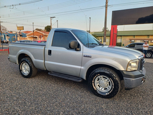 Ford F-250 XLT 3.9 4x2 Diesel TB