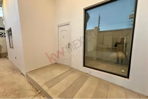 Se Renta Casa Muy Amplia Y Moderna En Colonia Burocratas, Mexicali Bc