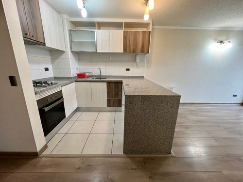 Depto. Arriendo De 1 Dorm. En Condo. Los Conquistadores Iv