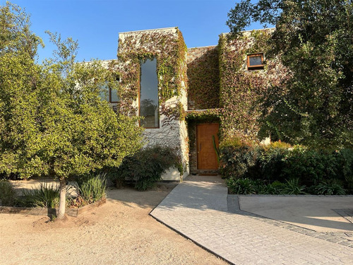 Espectacular Casa En Venta O Arriendo Las Brisas De Chicureo