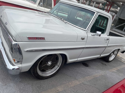 Imagen 6 de 14 de Ford F100