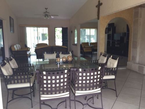 Casa En Renta Lomas De Cocoyoc (canarios)