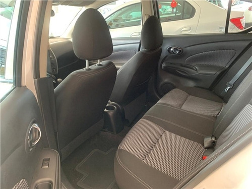 Nissan Versa 1.6 16v Flexstart S 4p Manual