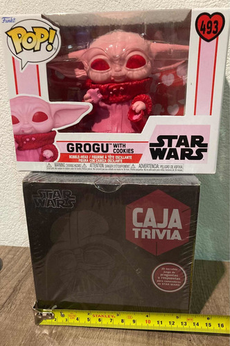 Paquete Star Wars (trivia Box + Funko Grogu-cookie)