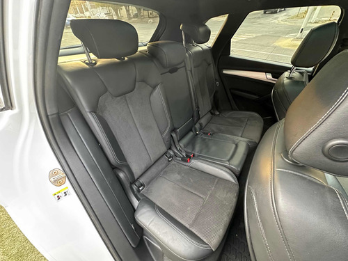 Audi Q5 2.0 L T S Line Dsg
