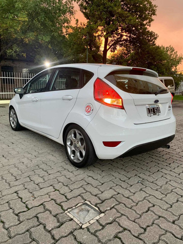 Ford Fiesta Kinetick Design