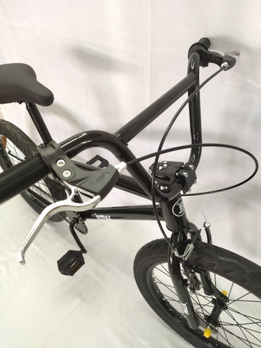 Imagen 4 de 4 de Bicicleta Rin 20 Para Niños Tipo Bmx Marca Btw