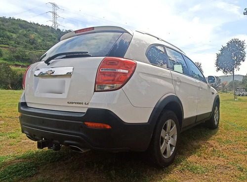 Chevrolet Captiva 2.4 Iv Lt Full At 4x2 2014