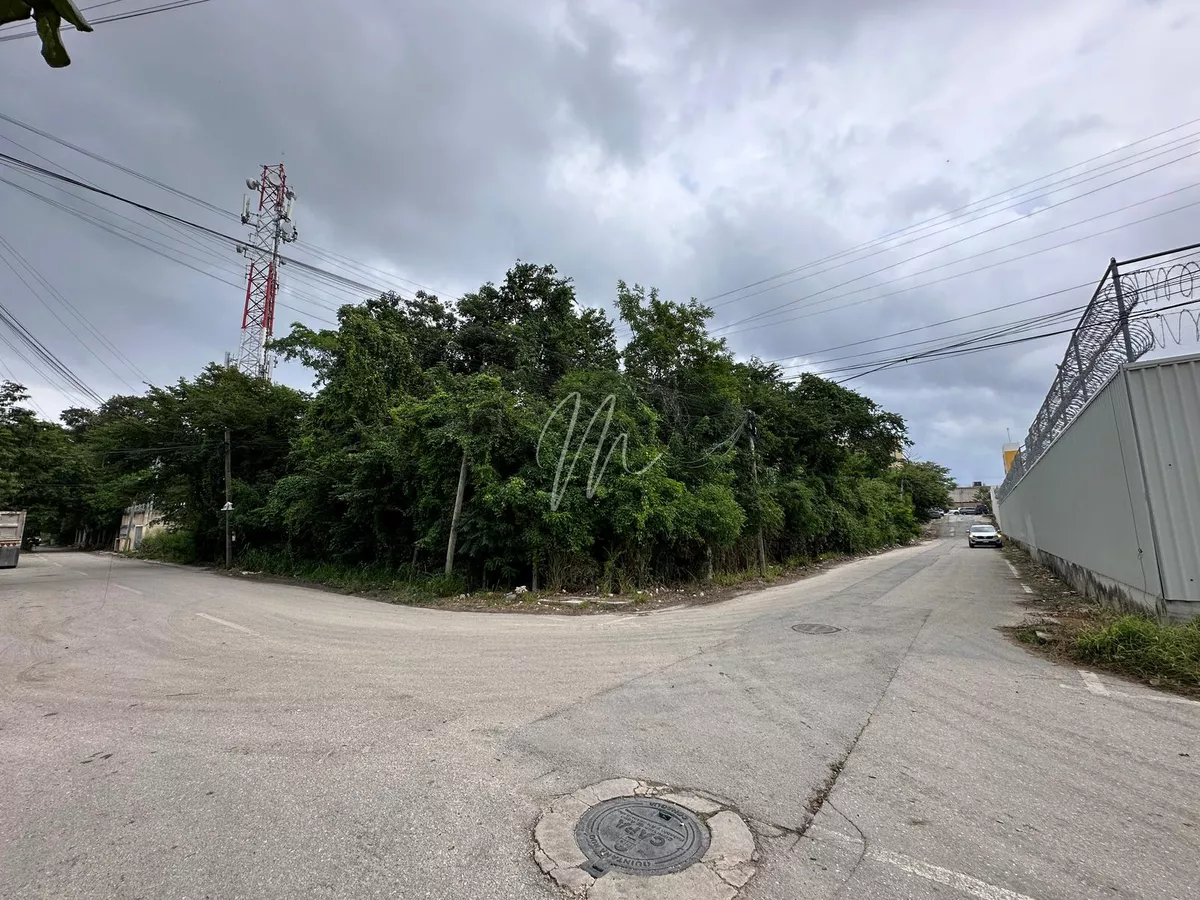 Terreno En Venta En Playa Del Carmen