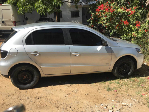 Imagem 4 de 4 de Volkswagen Gol 2011 1.6 Vht Total Flex 5p