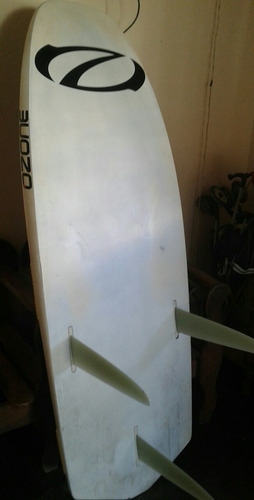 Tabla De Windsurf. En Optimas Condiciones, Mínimos Detalles.