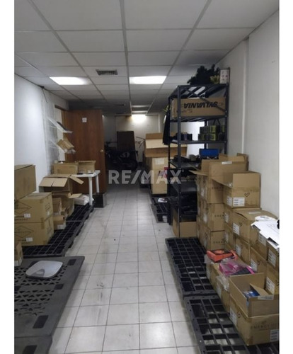 Alquiler Edificio Comercial Los Chaguaramos T300m2 C560m2