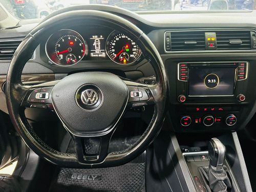 Volkswagen Vento 1.4 Comfortline 150cv At