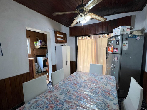 Venta Casa 3 Ambientes En Bosques