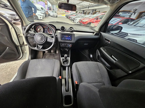 Suzuki Swift 1.2 Gl Mt 2023
