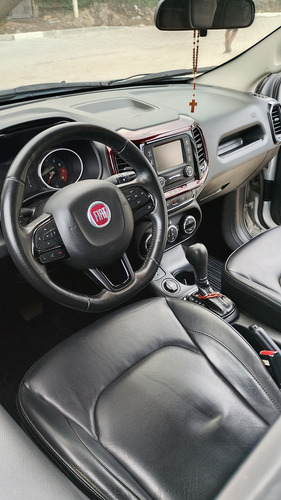 Fiat Toro 1.8 16v Freedom Flex 4x2 Aut. 4p