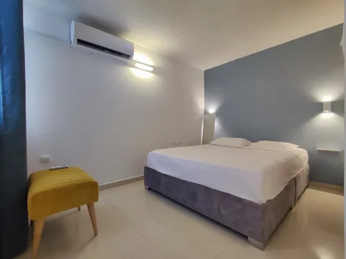 Apartamento En Arriendo En Prados Del Este. Cod A30713