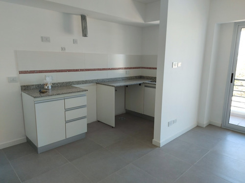 Imagen 12 de 16 de Alquiler $44000 Departamento 3 Torre Ezeiza Dos