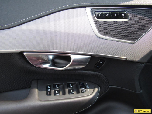 Imagen 21 de 25 de Volvo Xc90 2.0 Awd T6 R-desing