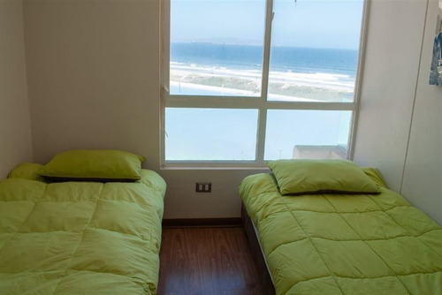 Departamento En Venta De 3 Dormitorios En La Serena
