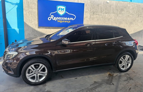 Mercedes-Benz Classe GLA 1.6 Advance Turbo Flex 5p