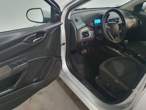 Imagen 9 de 22 de Prisma 4p 1,4 Ltz Automático 2016 Sf