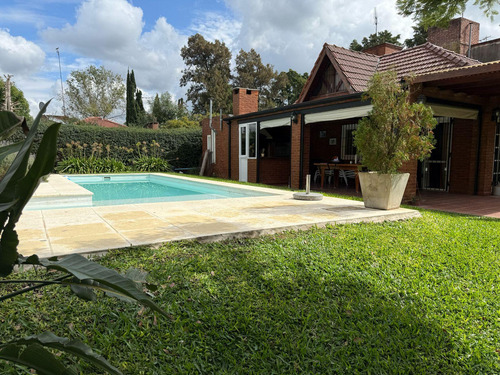 Casa A La Venta En Parque Sakura