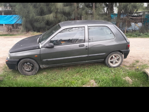 Renault Clio 1.6 Rn Aa Pk2