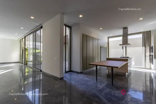 Casa De Lujo Nueva Puerta Las Lomas En Venta